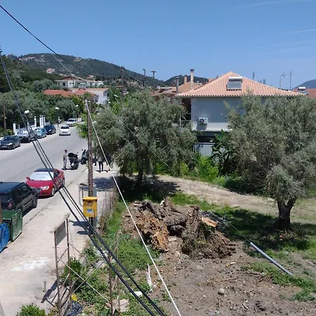 Evi's House Apartament *